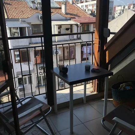Улица „Александър Велики“ 79 Burgas City